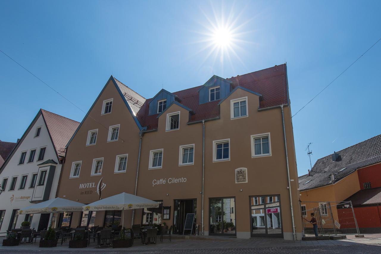 Hotel Im Ried Donauwoerth Exterior photo